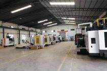 三菱系統雕銑機斗笠式刀庫亂刀，東莞cnc雕銑機廠家教處理-鴻天馳